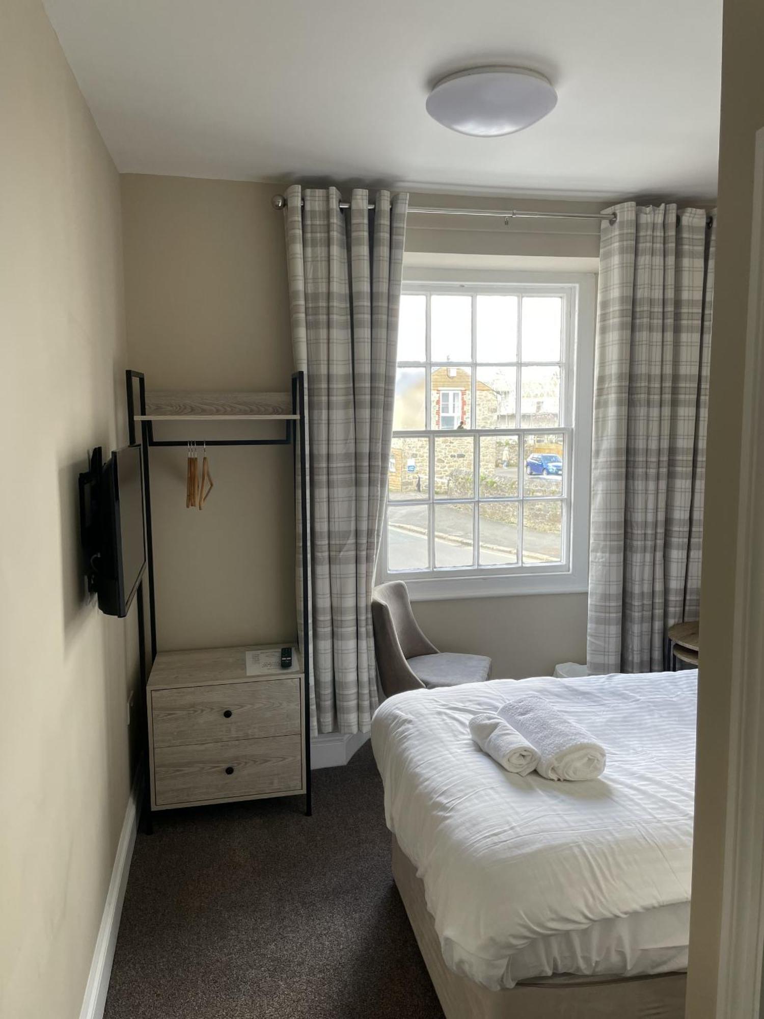 Duke Of Cornwall Apartment St Austell Room photo